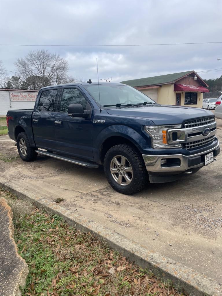2019 Ford F-150 XLT's photo