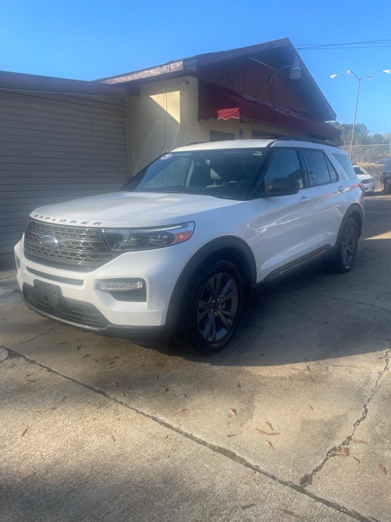 2021 Ford Explorer XLT's photo