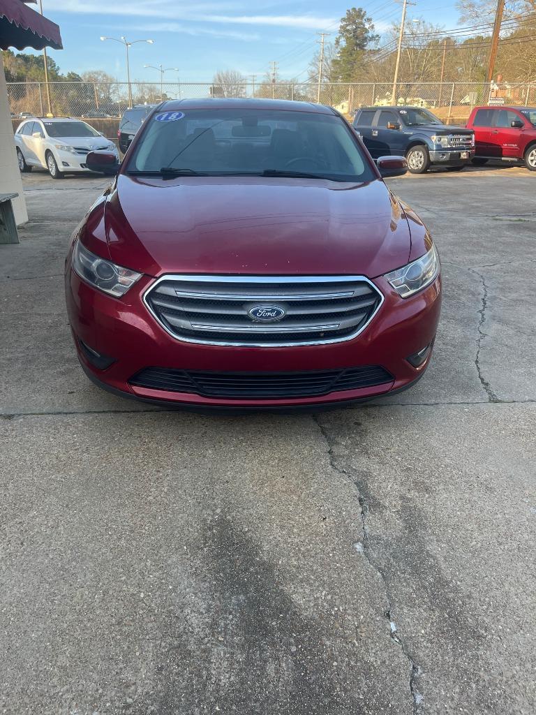 2018 Ford Taurus SEL