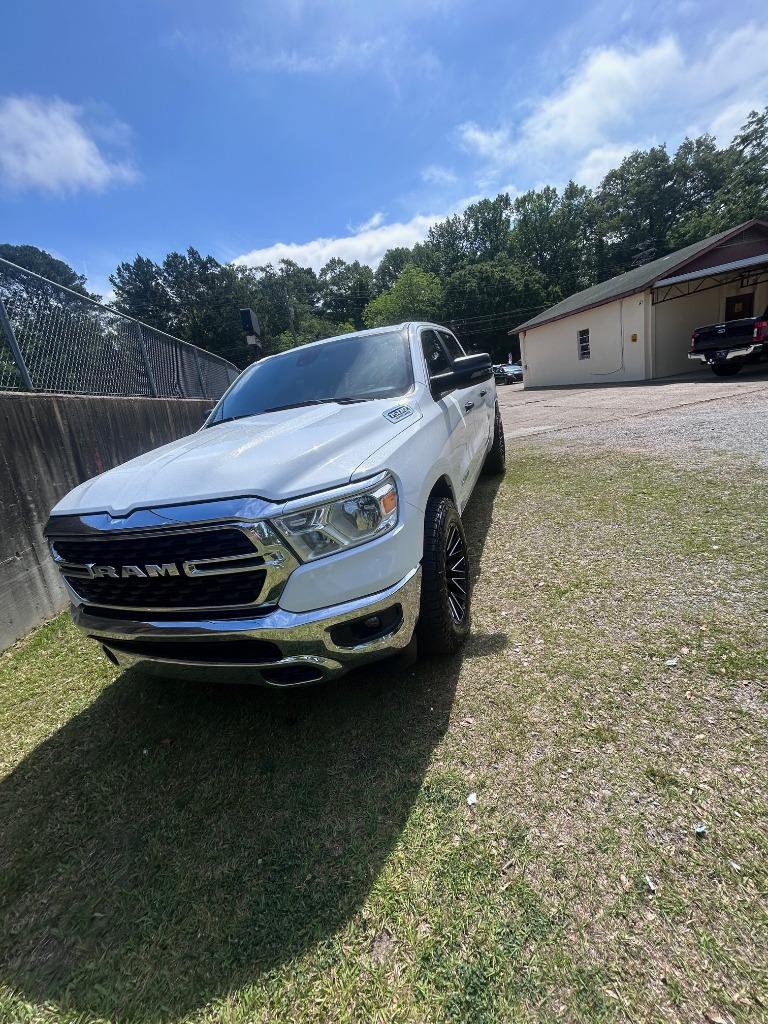2023 RAM 1500 Big Horn/Lone Star 4x4 Crew Cab 6'4's photo